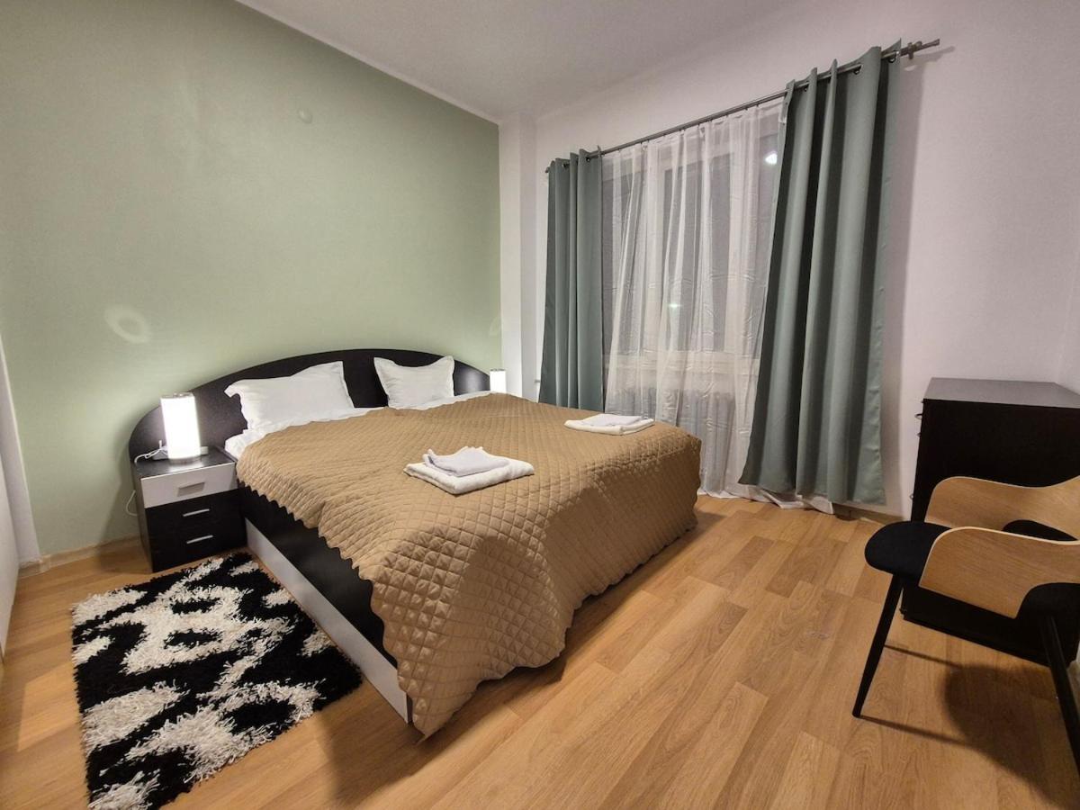 Апартаменти Botev's Finest 3br
