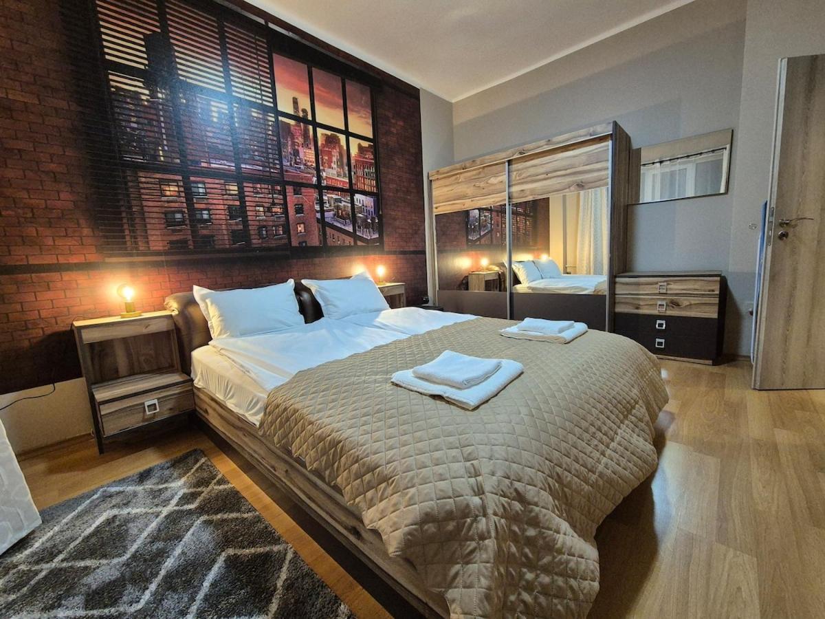 Апартаменти Botev's Finest 3br *