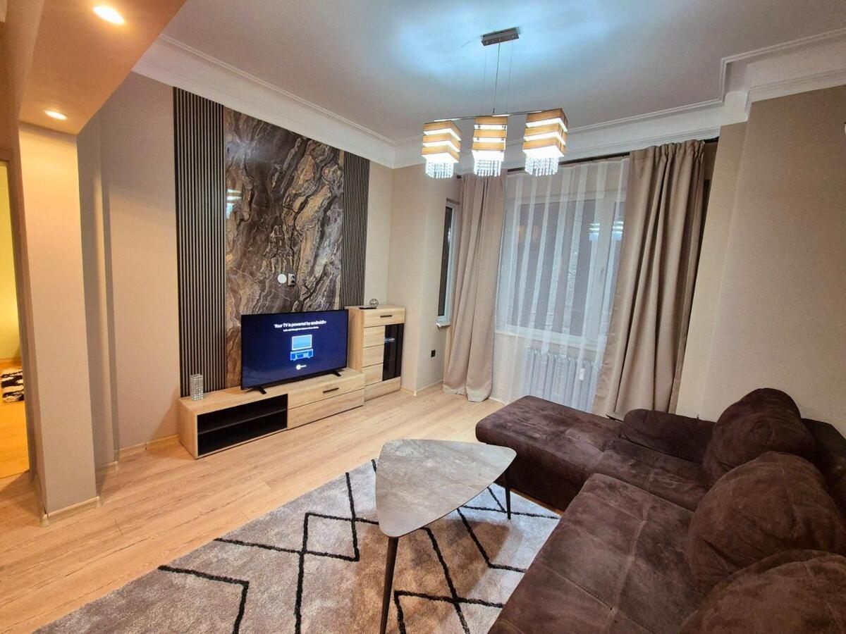 Botev's Finest 3br * София
