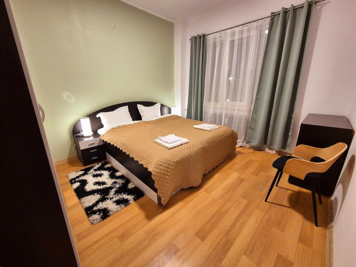 Botev's Finest 3br Апартамент *