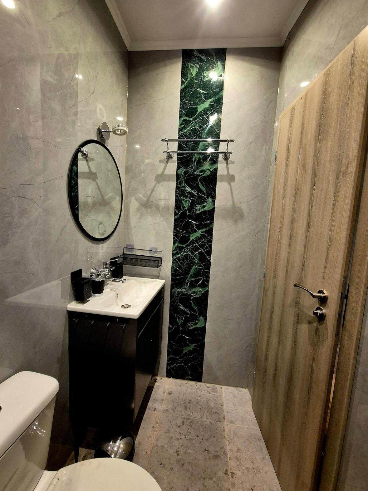 Апартамент Botev's Finest 3br *